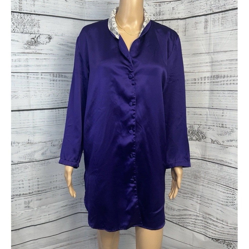 VTG Victoria's Secret Satin Nightshirt P/S Purple Lace Trim Button Front 90s